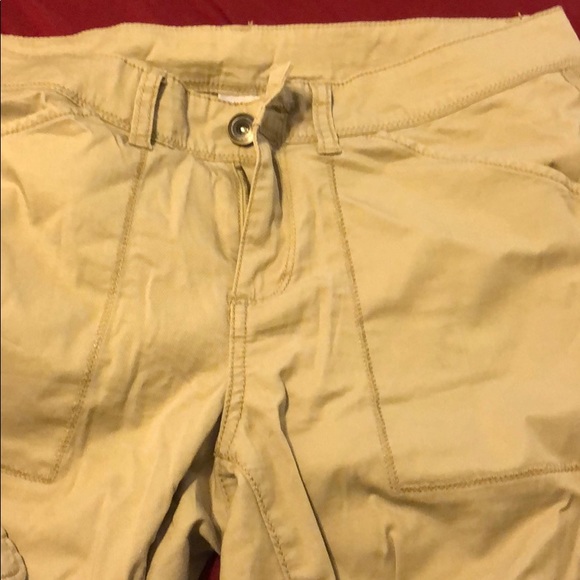 Capris - Picture 1 of 2